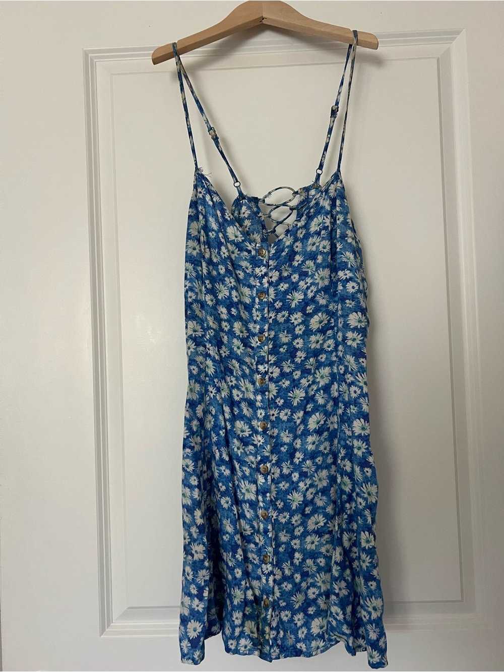 American Eagle Outfitters Blue Floral Lace-Up Sundress